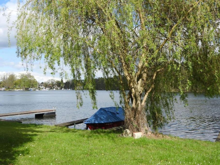 Dachwohnung Mit Wasserblick Und Eigenem Bootssteg Berlin Dış mekan fotoğraf